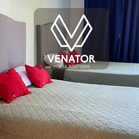 レオン 4 Venator House Boutiqueアパートホテル エクステリア 写真